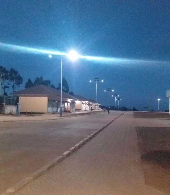 右江区非洲科特迪瓦太阳能路灯工程